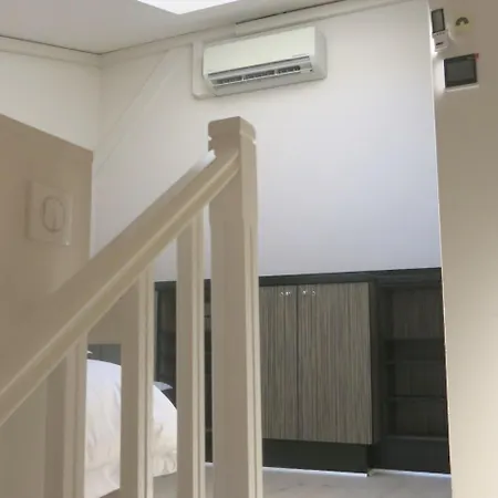 Apartment Mini Loft Daval Paris