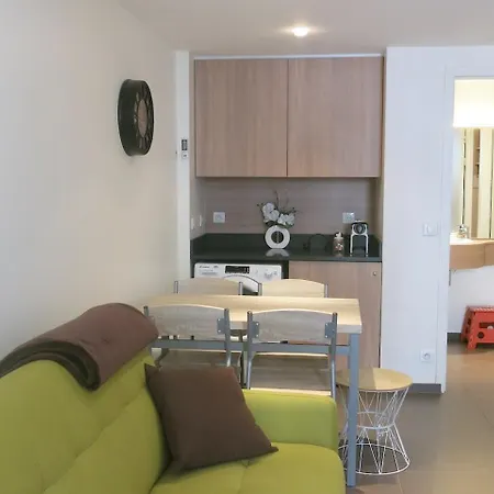 Mini Loft Daval شقة