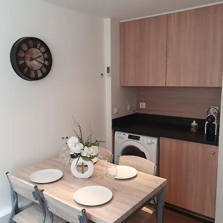 شقة Mini Loft Daval باريس